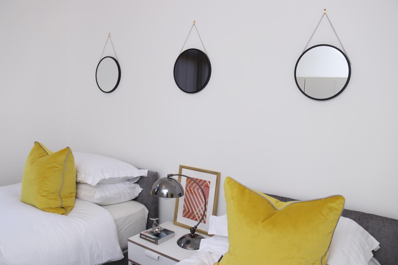 Aisiki Living At Upton Rd, Multiple 1, 2, Or 3 Bedroom Apartments, King Or Twin Beds With Free Wi-Fi & Parking Watford  Eksteriør bilde